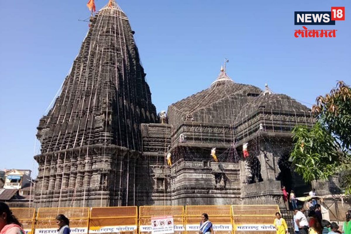 त्र्यंबकेश्वर मंदिर परिसरात पोलिसांचा फौजफाटा तैनात
