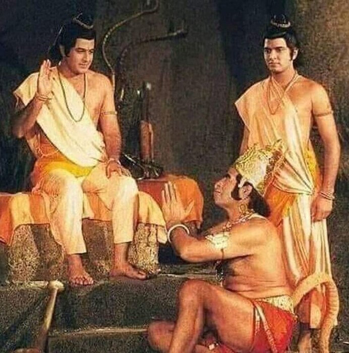  कोरोनाकाळात म्हणजेच लॉकडाऊन दरम्यान 'रामायण' ही जुनी मालिका दूरदर्शनवर पुन्हा प्रसारित करण्यात आली होती. त्यानंतर या मालिकेशी संबंधित अनेक किस्से समोर येऊ लागले होते जे अजूनही सुरुच आहेत. 