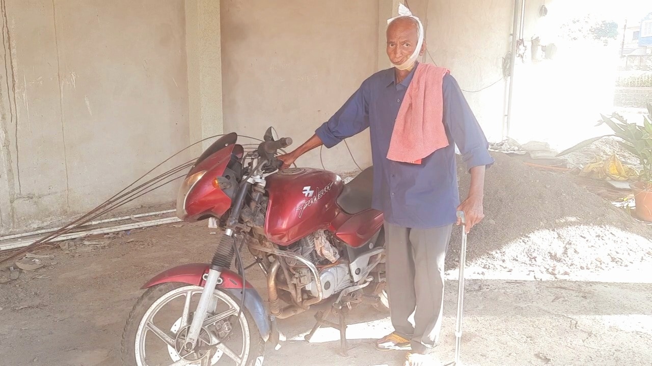 अरविंद खांडके 