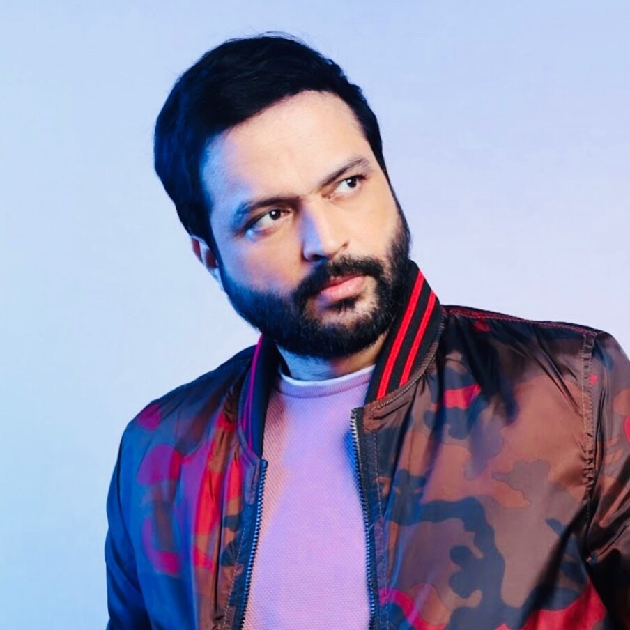दुनियादारीमध्ये प्रेमाच्या दुनियेत अयशस्वी ठरलेल्या अंकुशची रिअल लाइफ लव्ह मात्र यशस्वी ठरली.