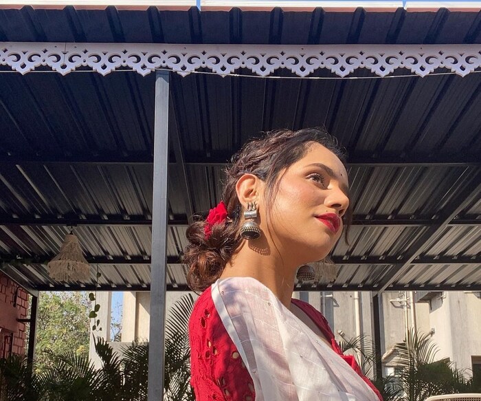 पण आजकाल उर्मिला अभिनयक्षेत्रात फारशी दिसत नाही. त्याचं कारण अखेर तिने सांगितलं आहे. 