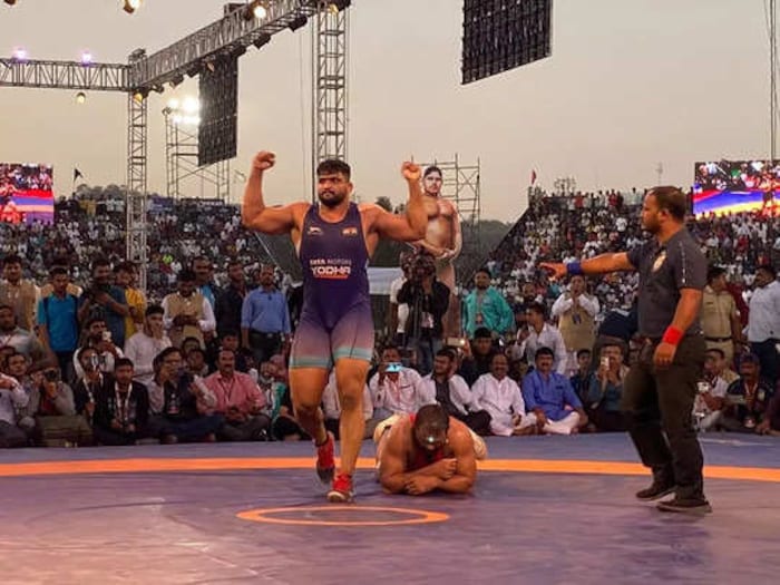 शिवराज राक्षे हा मूळचा राजगुरुनगरच्या राक्षेवाडीचा असून त्याला कुस्तीचं बाळकडून घरातच मिळालं होतं.