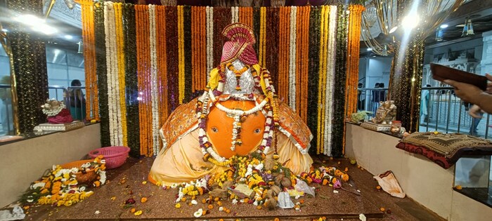 दरवर्षीप्रमाणेच यंदा देखील मंदिराद्वारे भव्य शोभायात्राचे आणि गणेशयागचे आयोजन करण्यात आले आहे.
