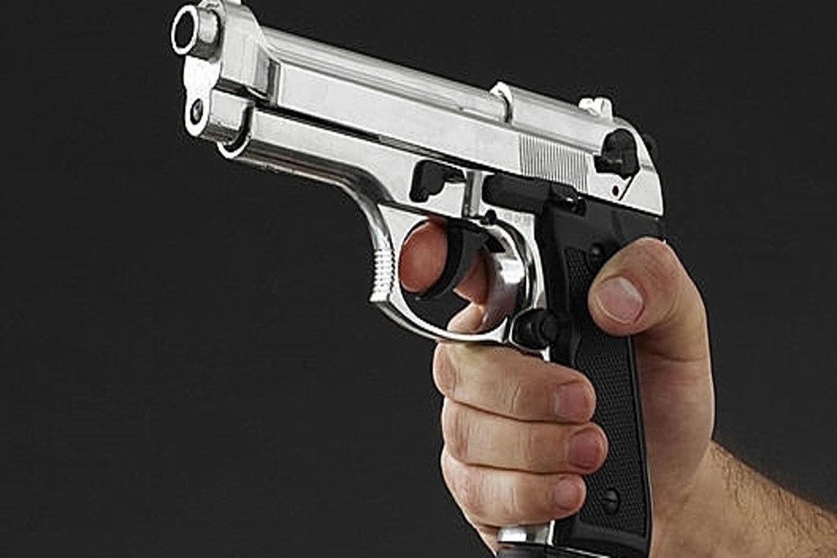 धक्कादायक! सहा वर्षांच्या विद्यार्थ्यानं केला शिक्षिकेवर गोळीबार
