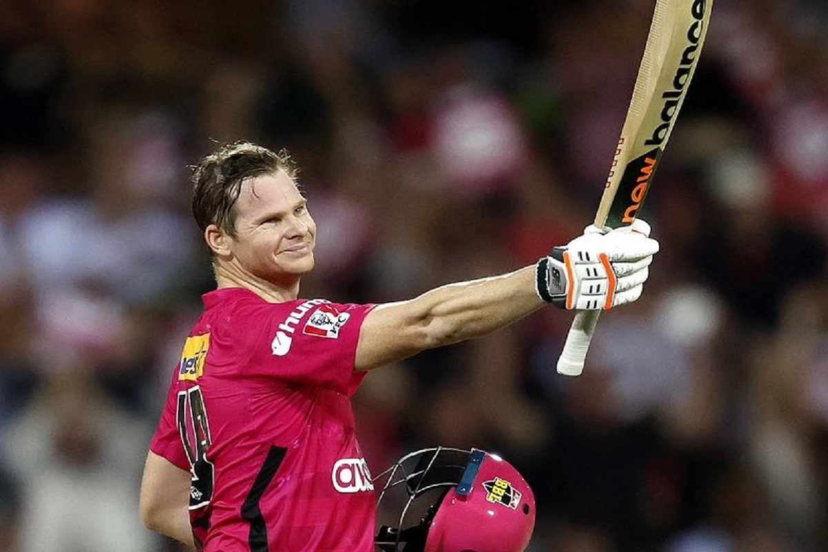 IPL फ्रँचाइजींनी बेस प्राइजवरही घेतलं नाही, BBLमध्ये ठोकलं सलग दुसरं शतक