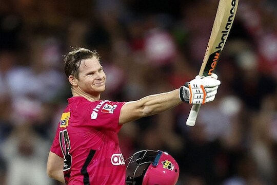 IPL फ्रँचाइजींनी बेस प्राइजवरही घेतलं नाही, BBLमध्ये ठोकलं सलग दुसरं शतक