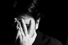 सोशल मीडियामुळे मुलांना आपल्याच शरीराची वाटतेय घृणा? तज्ज्ञांचा धक्कादायक खुलासा सोशल मीडियामुळे मुलांना आपल्याच शरीराची वाटतेय घृणा? तज्ज्ञांचा धक्कादायक खुलासा