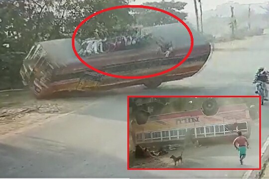 बसचा भयंकर अपघात, दुर्घटनेवेळी छतावर बसले होते प्रवासी; VIDEO VIRAL