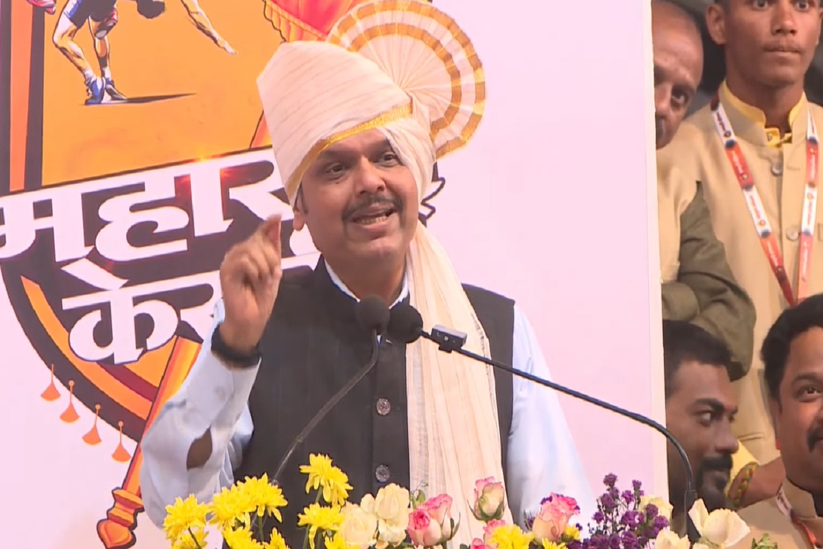 महाराष्ट्रातील कुस्तीपट्टूंच्या मानधनात मोठी वाढ, देवेंद्र फडणवीस यांची घोषणा