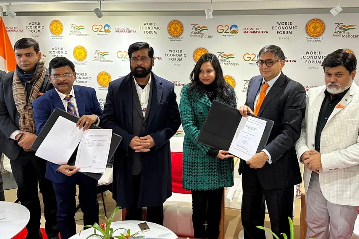 शिंदे करणार अब्जावधी डॉलर्सच्या करारांवर स्वाक्षरी