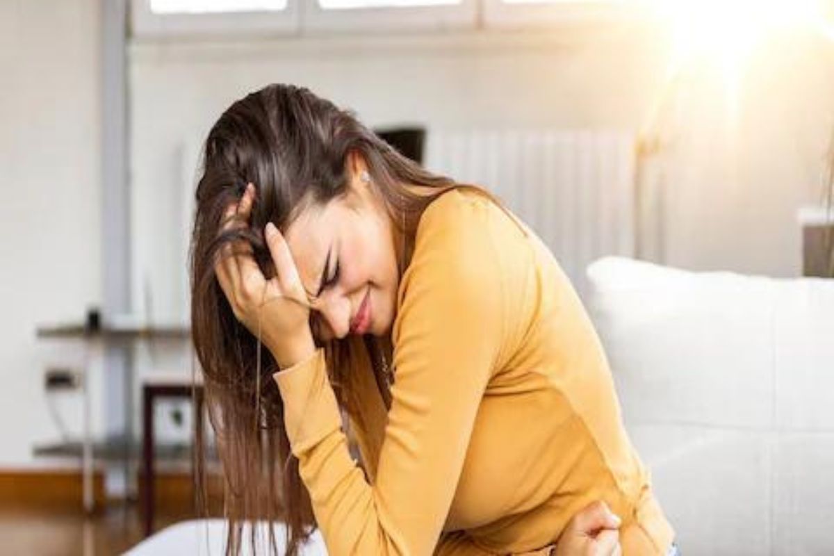 कोरोनातून बऱ्या झालेल्या रुग्णांमध्ये 'या' गंभीर आजाराची लक्षणं; काय आहे हा प्रकार?