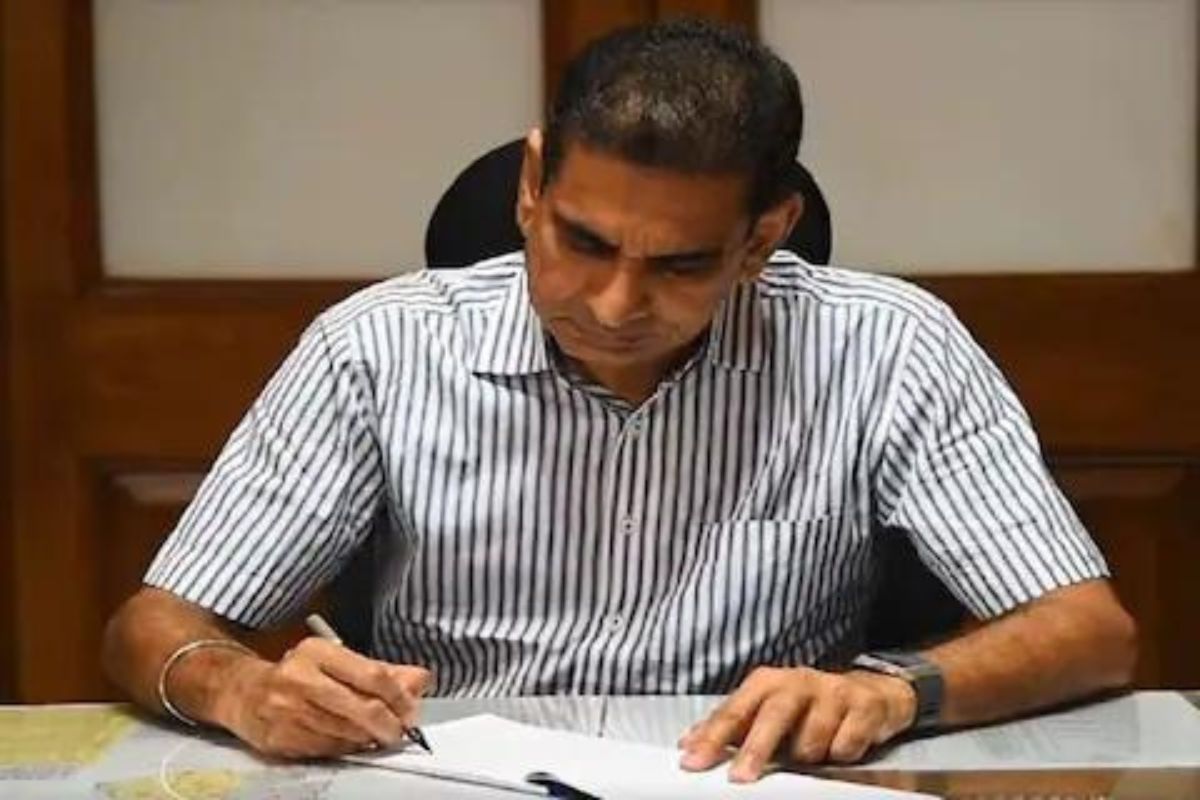 आताची मोठी बातमी! ठाकरेंचे विश्वासू अधिकारी ईडीच्या रडारवर; BMC आयुक्त चहल यांना नोटीस