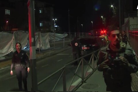 इस्रायलची राजधानी जेरुसलेममध्ये दहशतवादी हल्ल्याची घटना घडली आहे