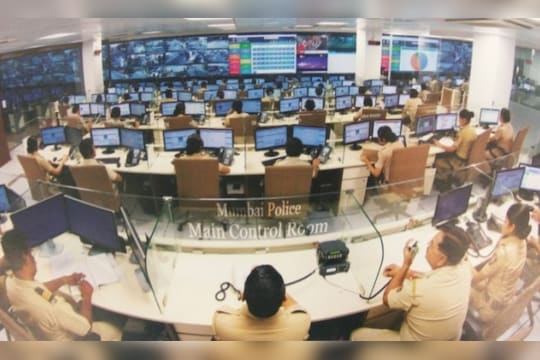 Mumbai Police Phone Call : आमचे लोक मुंबईत 1993 पेक्षाही मोठा धमाका करणार, मुंबई पोलिसांना धमकीचा फोन