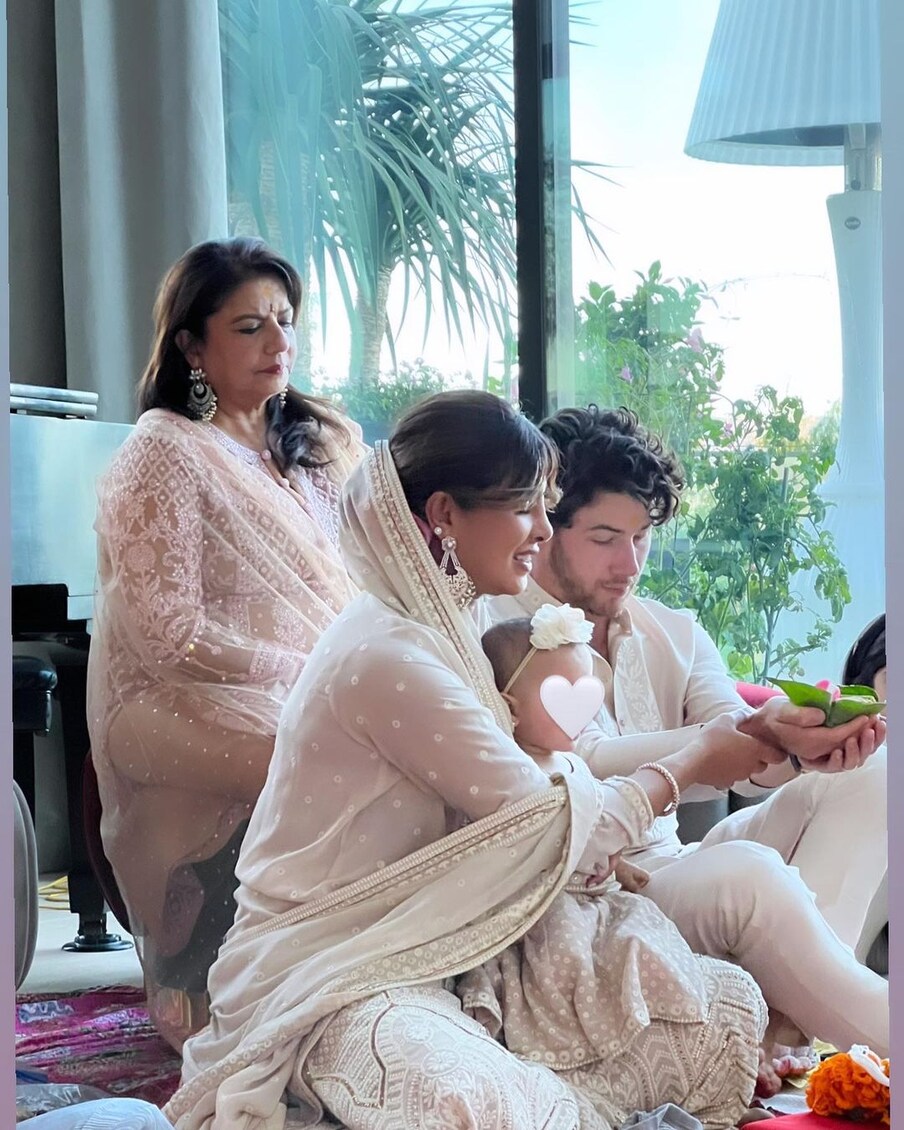 [object Object], प्रियांकानं शेअर केलेल्या तिन्ही फोटोंमध्ये ती लेकीबरोबर मज्जा करताना दिसतेय.