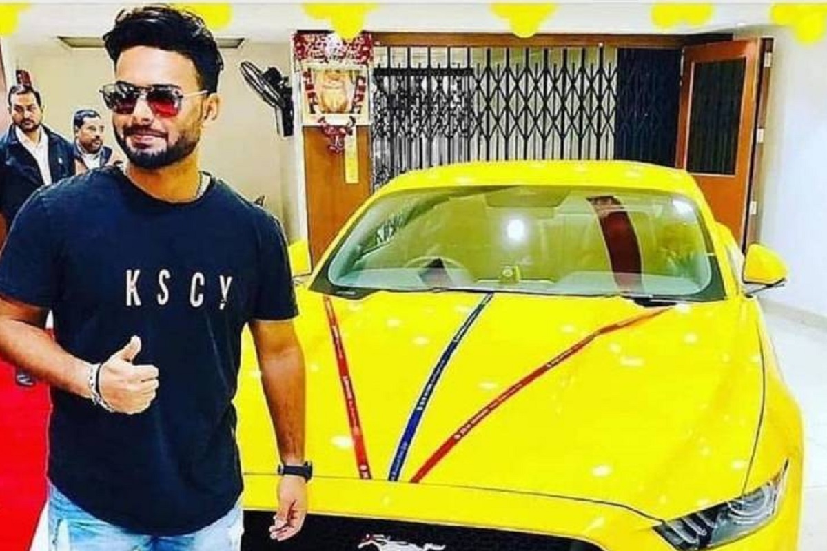 ऋषभ पंतची ड्रीम कार होती i20, आता ताफ्यात आहेत आलिशान गाड्या