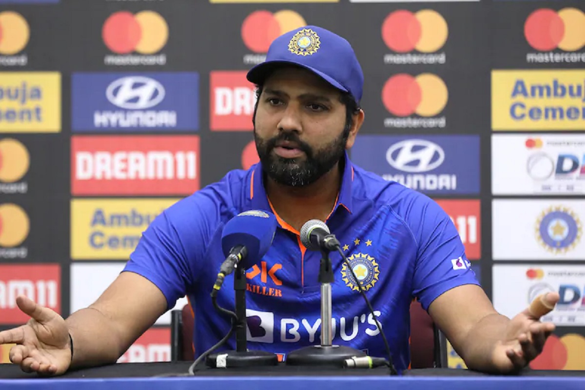 तीन वर्षांनी वनडेत शतक केलंस? प्रश्नावर रोहित शर्मा भडकला