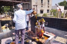 कलियुगात शनिदेव शनिशिंगणापूरहून इथे येऊ लागले, डिसामध्ये आहे प्राचीन मंदिर