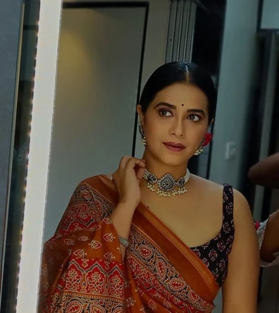 [object Object], दरम्यान या बातमीनंतर शर्मिष्ठाला सिनेसृष्टी आणि चाहत्यांकडून शुभेच्छा देण्यात येत आहेत.