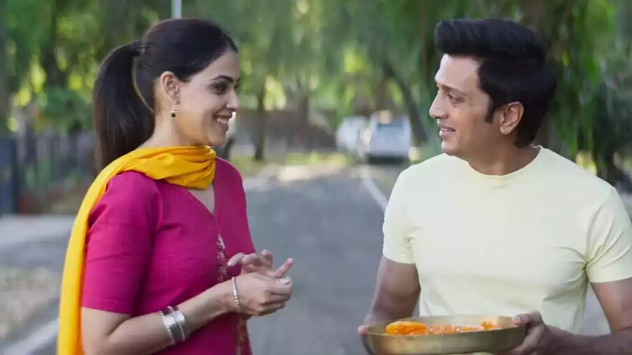  वेड चित्रपटाने चौथ्या आठवड्यात 6.11 कोटींची कमाई केली आहे. वेड चित्रपटाने एकूण तब्बल 57.15 कोटींचा गल्ला जमवला आहे. 