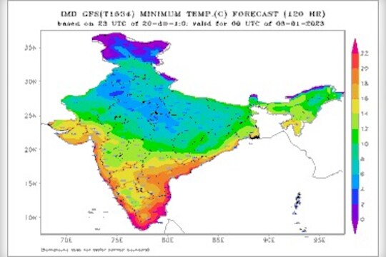 Weather Update Maharashtra : राज्यात थंडीची चाहुल पण विदर्भात पावसाच्या सरी, पुढचे दोन दिवस पावसाची शक्यता