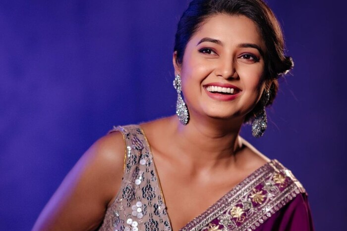  सध्या सगळीकडे महाराष्ट्राची लाडकी अभिनेत्री  हिची तुफान चर्चा आहे.