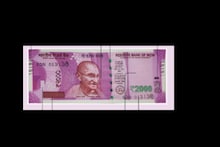 2 हजाराची नोट बदलताना लागणार Pan card? पाहा काय म्हणाले शक्तिकांत दास