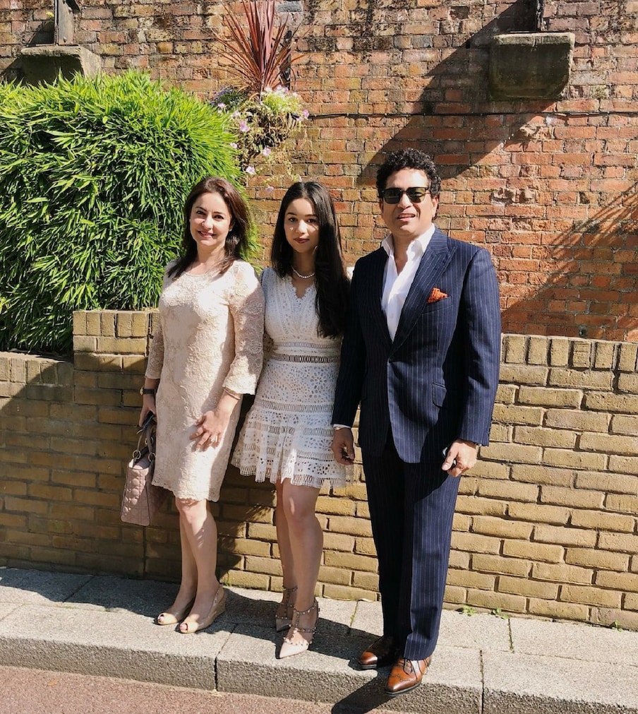 Sachin Tendulkar Anjali 