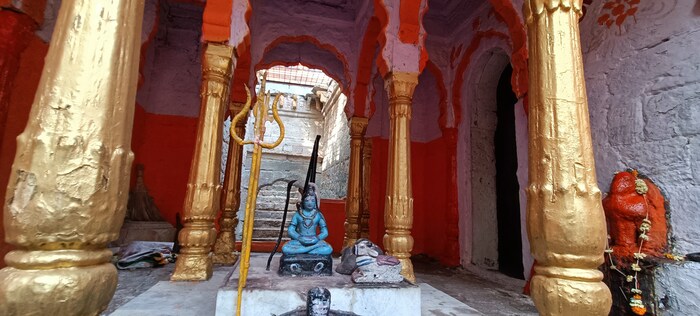 नागपुरातील नंदनवन भागात पुरातन बावडीमध्ये वसलेले शिव मंदिर अतिशय महत्त्वपूर्ण आहे. शहरात मध्यवर्ती भागात प्राचीन विहिरीमध्ये हे मंदिर आहे. विशेष म्हणजे हे मंदिर वर्षातून एकदाच महाशिवरात्रीच्या दिवशी उघडे असते. त्यामुळे महाशिवरात्रीला इथं मोठ्या संख्येनं भाविक येतात.