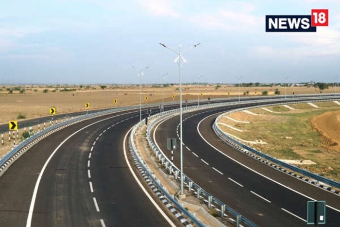 जेव्हा तुमच्या वेगवान कारचा वेग निश्चित नियमांपेक्षा जास्त असेल तेव्हा हा कॅमेरा कारचा फोटो क्लिक करतो, त्यानंतर तुमचे चलन ऑनलाइन कापले जाते आणि ते तुमच्या नंबरवर पाठवले जाते.