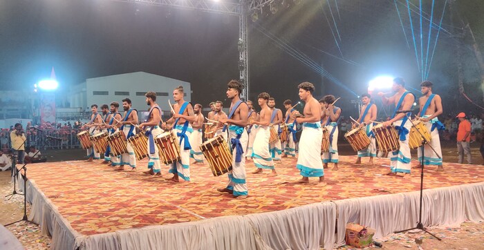  युक्रेन, रशिया, मेक्सिको, ऑस्ट्रेलिया आणि हंगेरी या पाच देशातील कलाकार या कार्यक्रमात सहभागी झाले होते.
