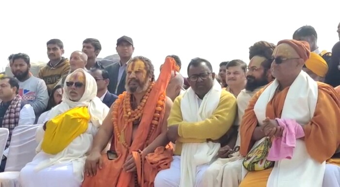 विष्णू आणि माता लक्ष्मीचं रूप असल्यानं शाळीग्राम शिळेची प्राणप्रतिष्ठा केली जात नाही. थेट स्थापना करत पूजा करण्यात येते.