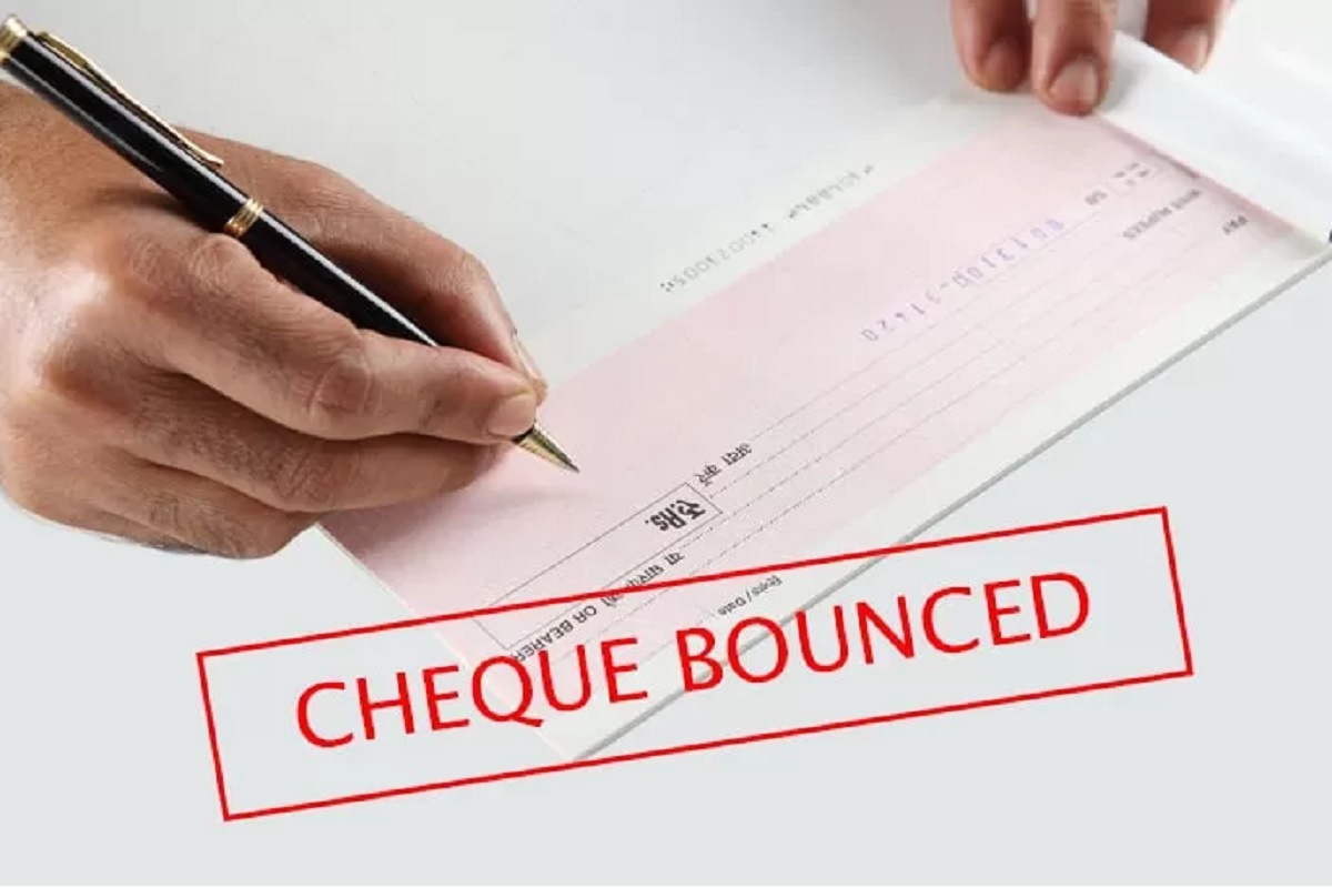 चेक बाऊन्सच्या प्रकरणांमध्ये लोन डिफॉल्टचे नियम तयार केले जात आहेत.