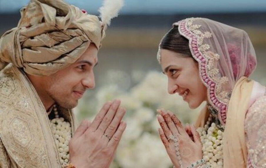 जैसलमेरमध्ये सूर्यगड पॅलेसमध्ये सिद्धार्थ कियाराचा विवाह सोहळा झाला. ४-५ दिवसांपासून या सोहळ्याची जय्यत तयारी करण्यात आली होती.