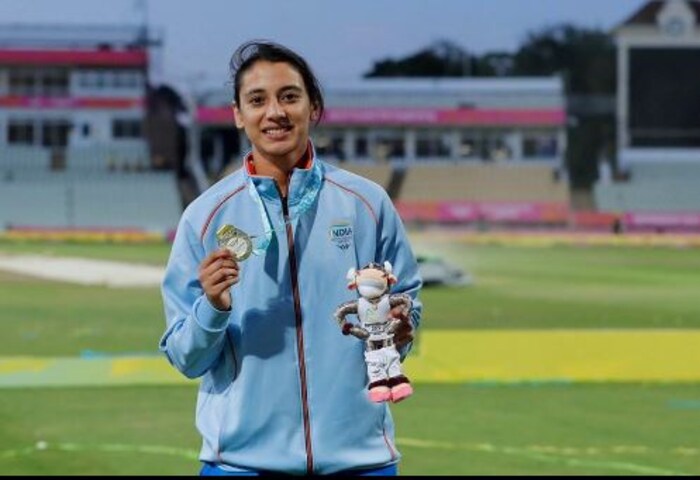 स्मृती मानधना रॉयल चॅलेंजर्स बेंगलोरची कर्णधार होऊ शकते. आंतरराष्ट्रीय क्रिकेटमध्ये अनुभवी असलेली स्मृतीकडे नेतृत्व करण्याचीही क्षमता आहे.