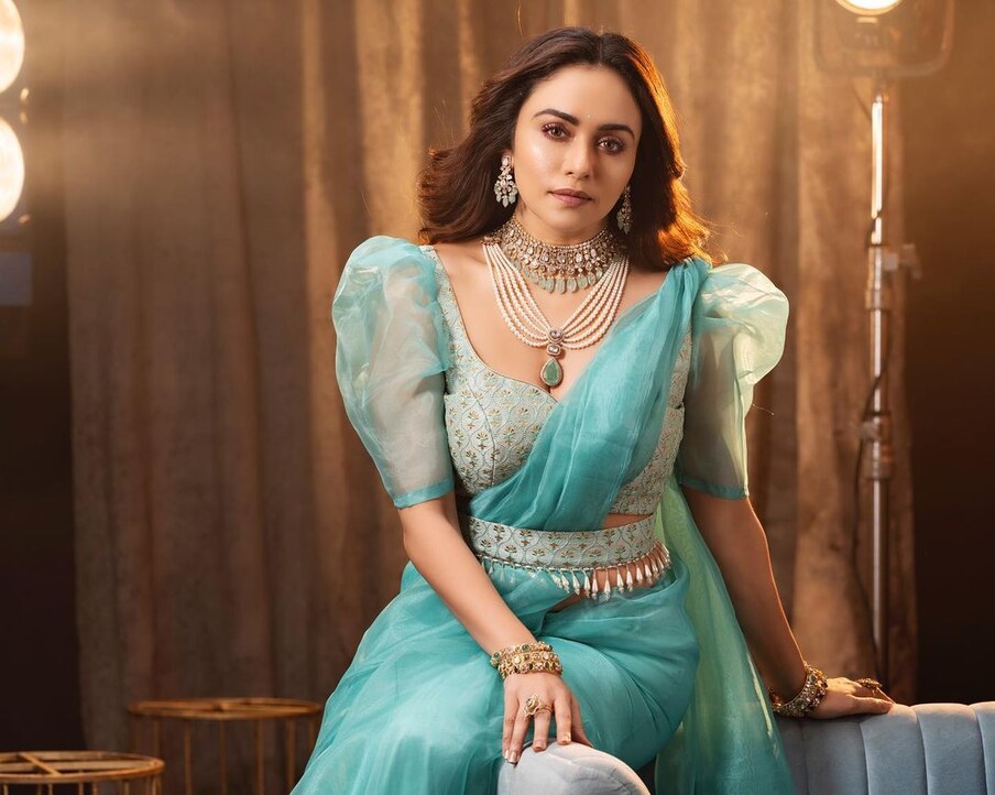 आज अभिनेत्री आपल्या खाजगी आयुष्यामुळे चर्चेत आली आहे. पाहूया अभिनेत्रीच्या वैवाहिक आयुष्यात काय सुरु आहे. 