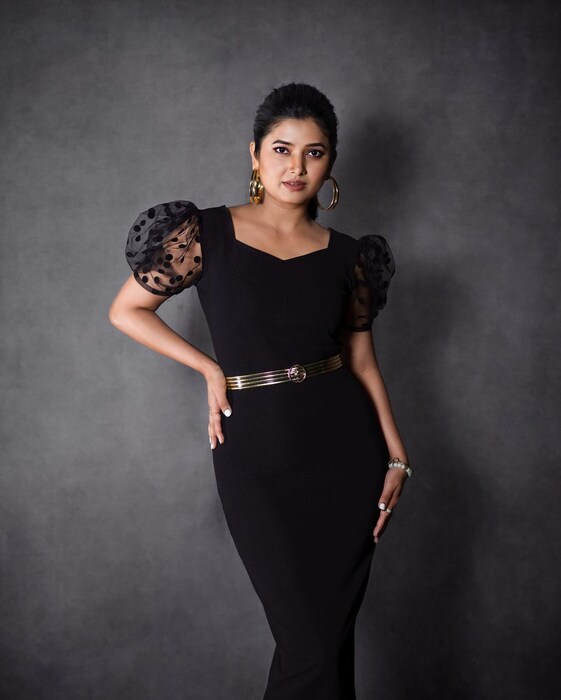 छोटा पडदा गाजवल्यानंतर आता प्राजक्ता मोठ्या पडद्यावर धुमाकूळ घालत आहे.