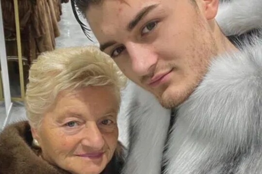 व्हायरल