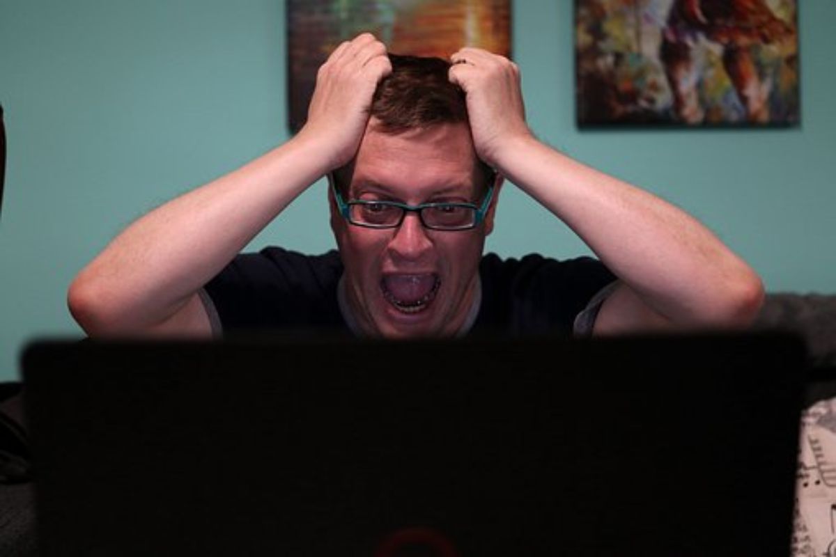 व्हायरल