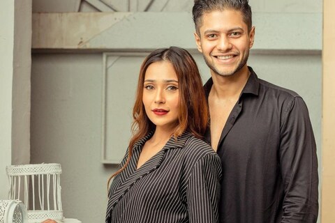 सारा खान 