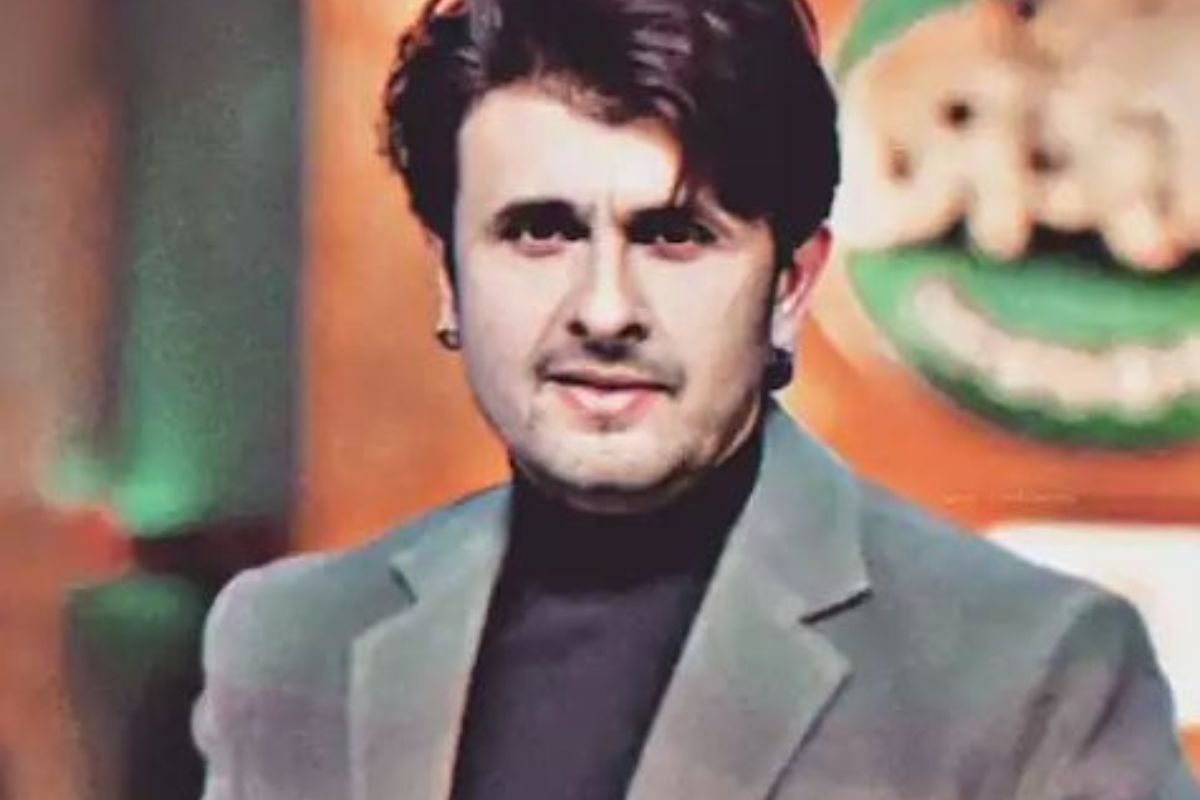 सोनू निगमचे वडील आगम कुमार निगम यांच्या घरी दोन दिवसांपूर्वी लाखोंची चोरी