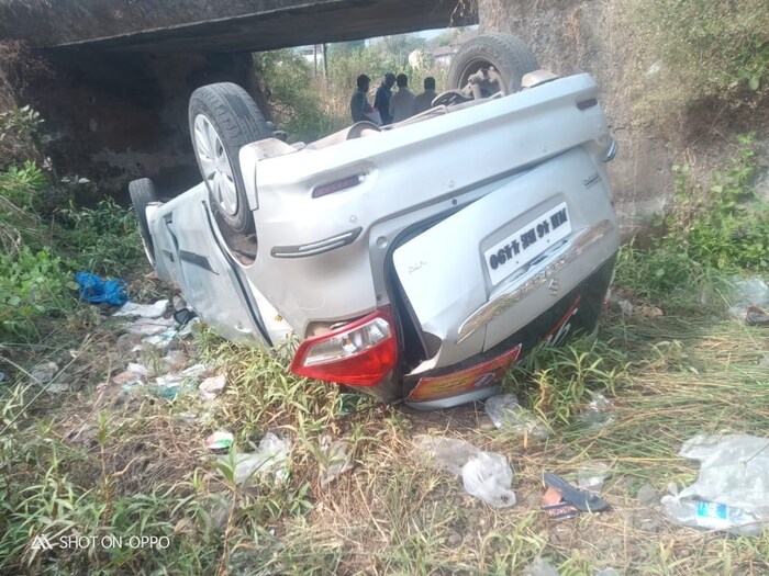 चालक ,प्रदीप जाधव, प्रवाशी, मारुती जाधव, सुषमा जाधव, सानिका शिंदे 16 वर्ष जखमींची नाव आहेत. 