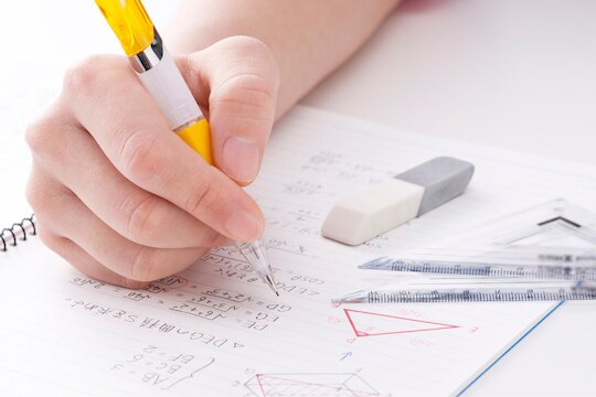 यंदा Maths चा पेपर कसा होता? बघा 