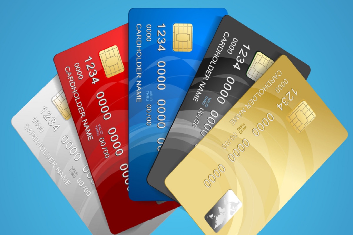 कॅनरा बँकेचं डेबिट कार्ड वापरत असाल तर वाचा महत्त्वाची माहिती