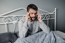पार्टी झाल्यानंतर डोकेदुखी होते? हे 5 उपाय काही मिनिटांत घालवतील तुमचा हँगओव्हर! पार्टी झाल्यानंतर डोकेदुखी होते? हे 5 उपाय काही मिनिटांत घालवतील तुमचा हँगओव्हर!