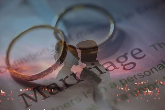 तुला सोडणार नाही... Boyfriend चं लग्न आणि मंडपाबाहेर अनेक Girlfriends चं धरणे आंदोलन