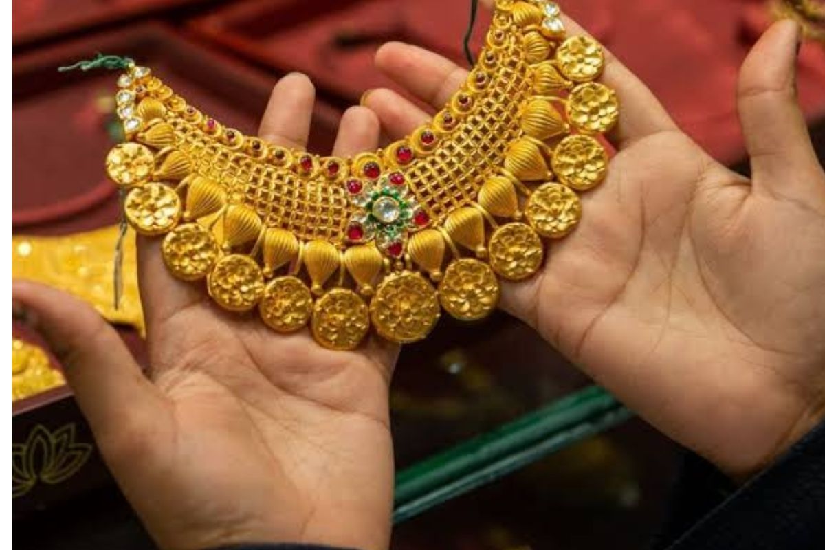 Gold-Silver Rate Today in Nagpur : सोने-चांदी खरेदी करताय? पाहा नागपूरमधील आजचे दर