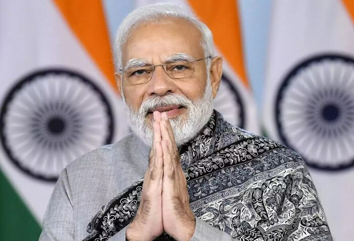 जगातील लोकप्रिय नेत्यांमध्ये पंतप्रधान नरेंद्र मोदी हे पुन्हा अव्वल ठरले आहेत. अमेरिकेतील डेटा इंटेलिजन्स फर्म द मॉर्निंग कन्सल्ट सर्व्हेमध्ये पंतप्रधान नरेंद्र मोदी अप्रूव्हल रेटिंगमध्ये पहिल्या नंबरवर आहेत. 