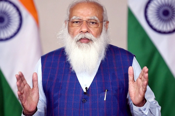 पंतप्रधान नरेंद्र मोदी यांचे रेटिंग २ मे २०२० मध्ये ८४ टक्क्यांवर पोहोचलं होतं. देशात कोरोनाच्या दुसऱ्या लाटेने २०२१ च्या मे महिन्यात हाहाकार माजवला होता तेव्हा मोदींची लोकप्रियता ६३ टक्क्यांवर पोहोचली होती.