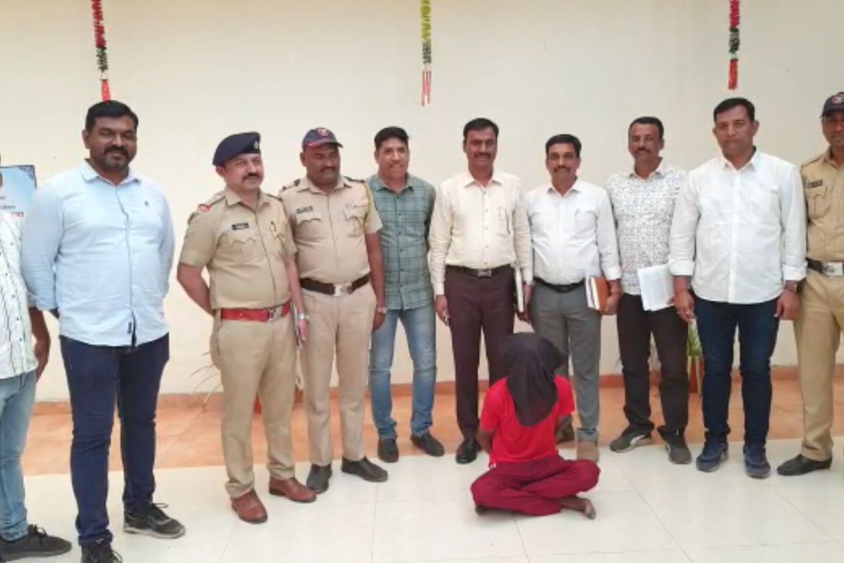 सुरक्षारक्षकाने केली महिलेची हत्या